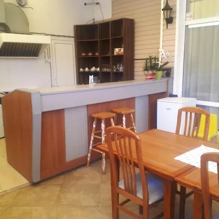 студия лилия בית הארחה 4*