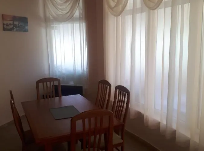 студия лилия Affittacamere