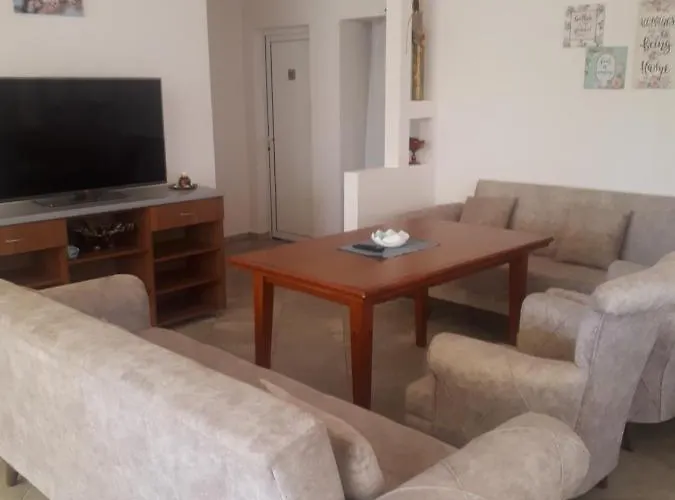 Affittacamere студия лилия 4*