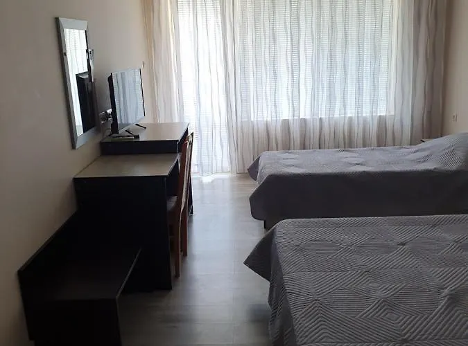 Affittacamere студия лилия 4*