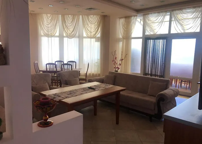 Affittacamere студия лилия